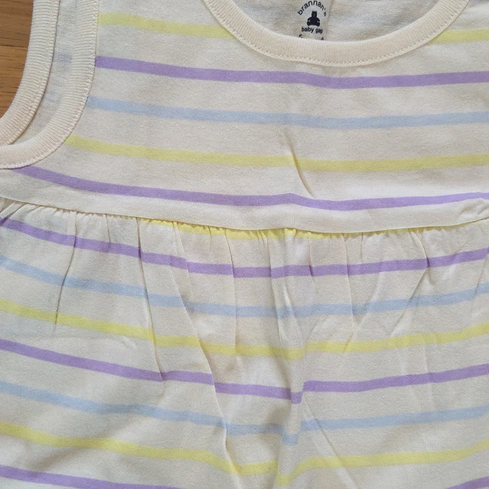 NWOT GAP Kids Multicolor Striped Outfit - Picture 3 of 5